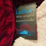 Mana stanga Ursula K Le Guin