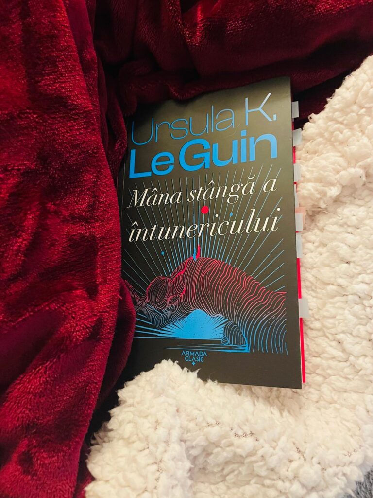 Mana stanga Ursula K Le Guin